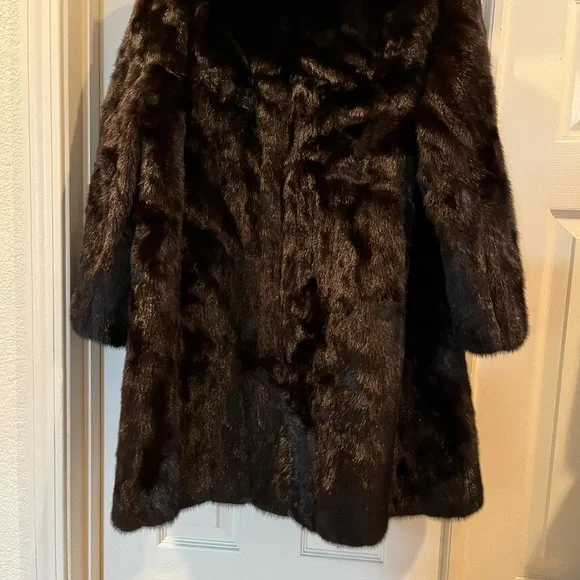 Neiman Marcus Mink coat - Picture 3 of 5